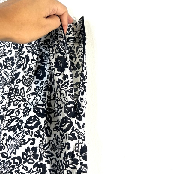 Gerard  Darel Flowy Midi Length Floral Black/White Skirt Sz S/M - Picture 6 of 9